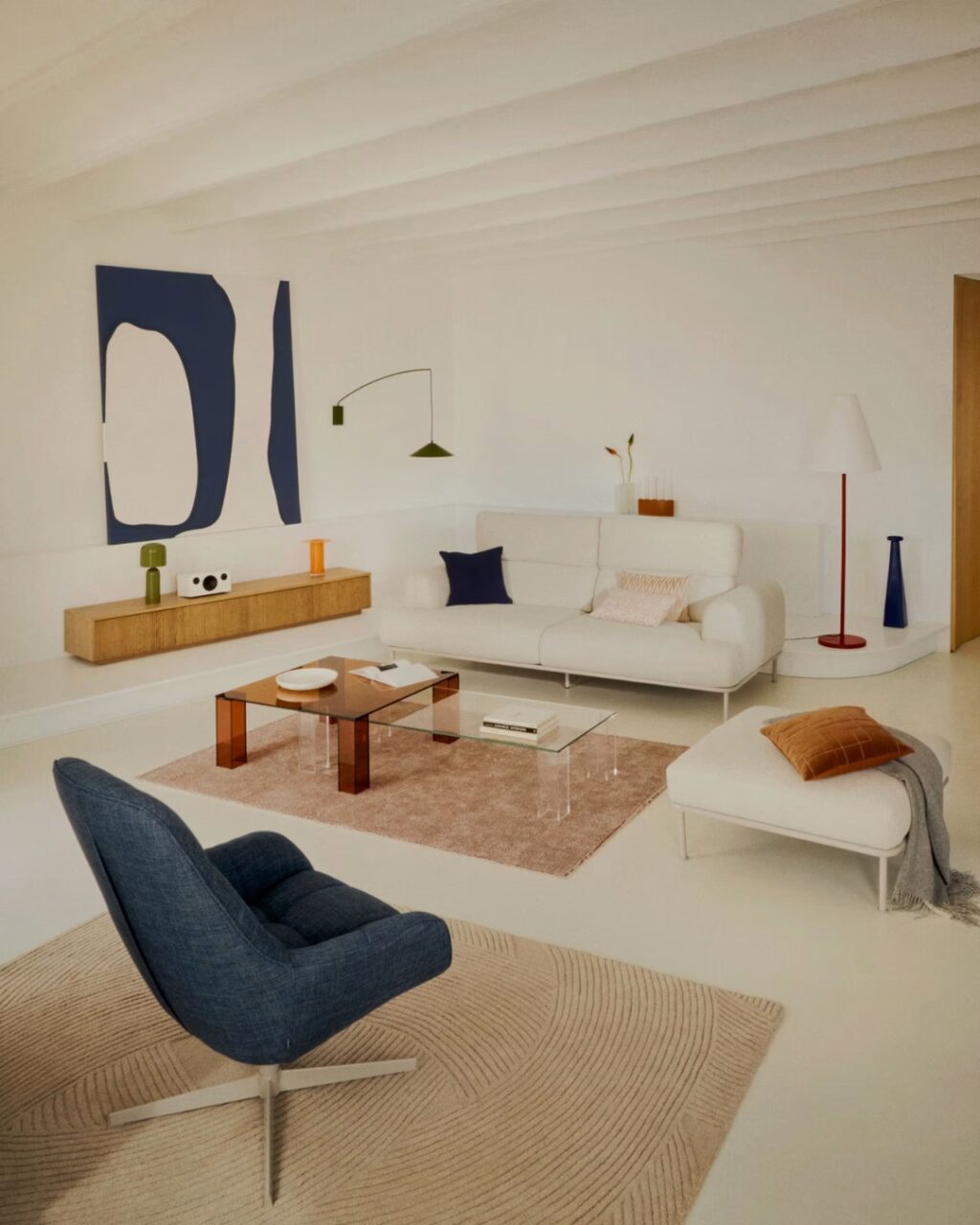 Instagram post from penalver_muebles. This post is in position 2.